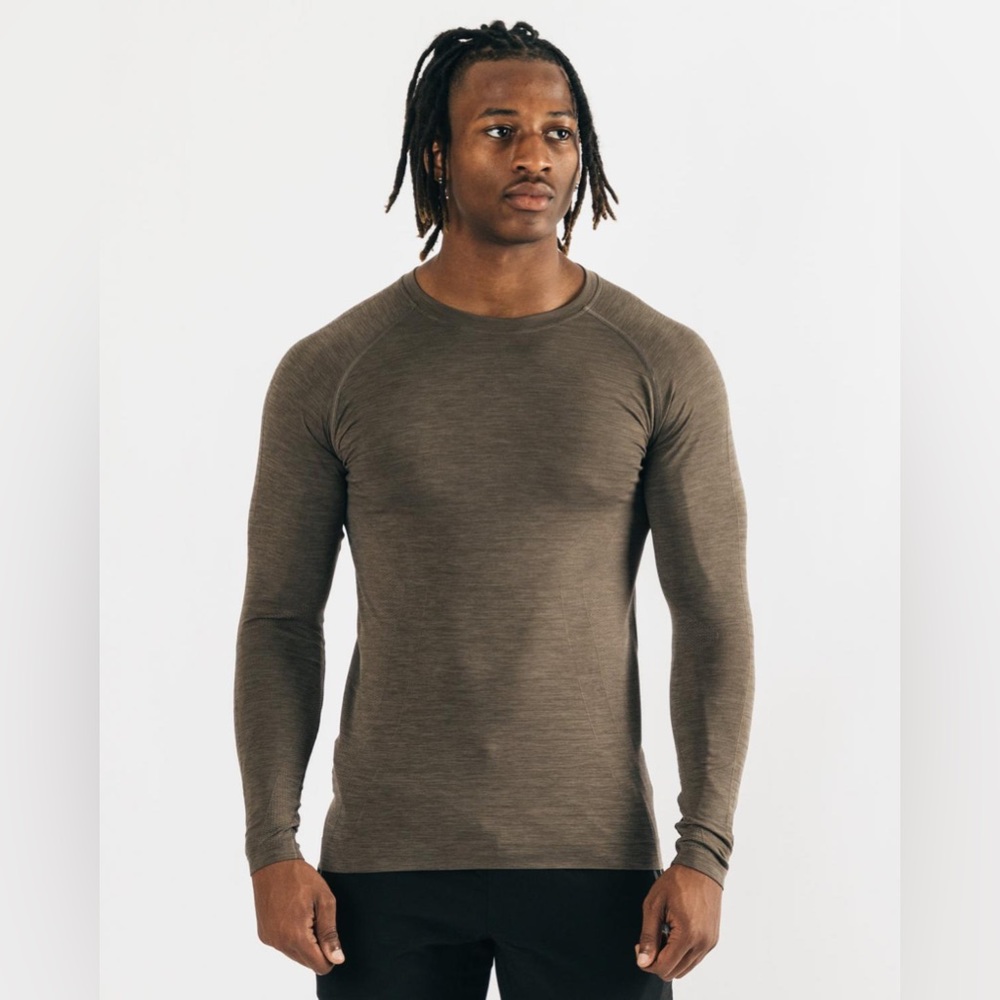 ALPHALETE HERO LONG SLEEVE TEE